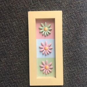 Flower wall hanging